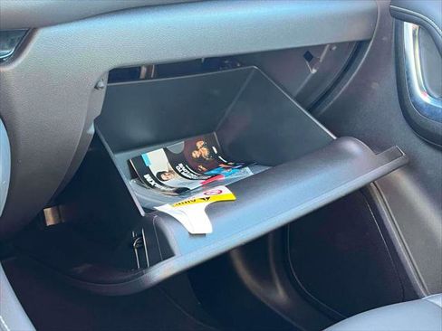 Used 2025 Chevrolet Blazer LT image 29