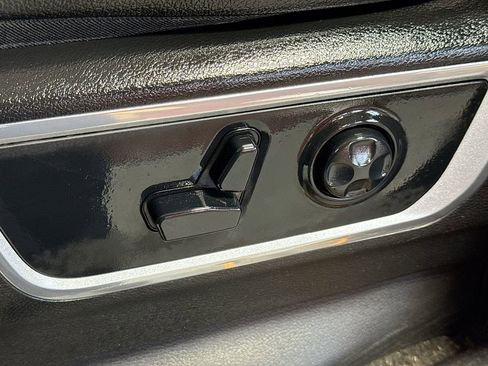 Used 2020 RAM 1500 Laramie w/ Sport Appearance Package image 24