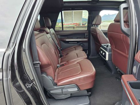Used 2024 Ford Expedition Max Limited RWD image 12
