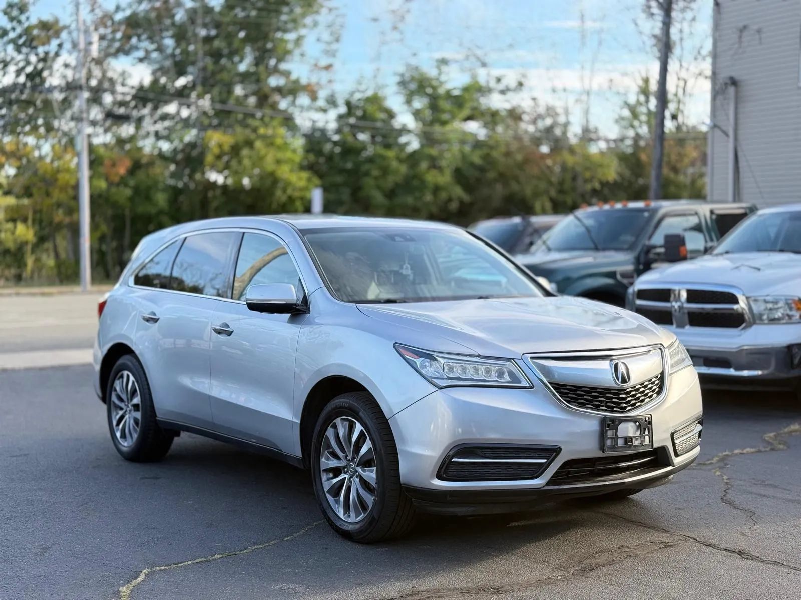 Used 2014 Acura MDX w/ Tech & Entertainment Pkg AWD/4WD image 5