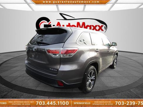 Used 2016 Toyota Highlander XLE image 5