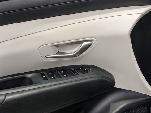 Used 2025 Hyundai Tucson SEL FWD image 11