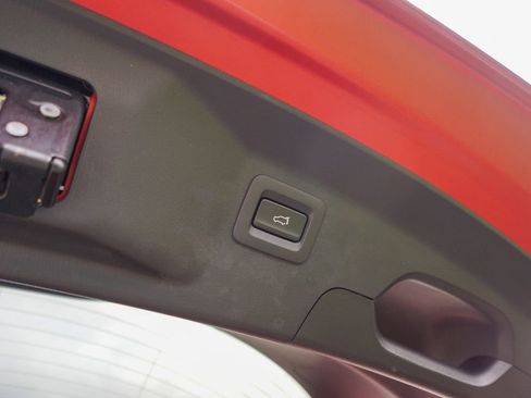 Used 2023 MAZDA CX-9 Touring image 37