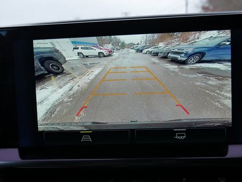 Used 2022 Chevrolet Silverado 1500 RST image 17