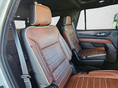 Used 2023 GMC Yukon Denali Ultimate image 20