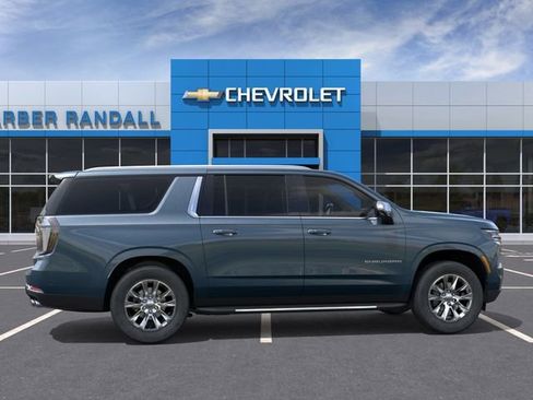 New 2026 Chevrolet Suburban Premier w/ Sun And Tow Package AWD/4WD image 5