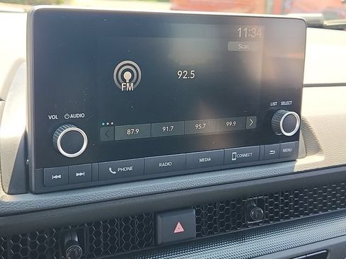 Used 2024 Honda CR-V EX image 17