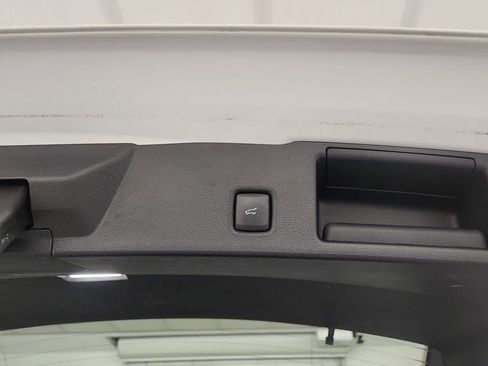 Used 2022 Ford Escape SEL image 22