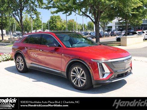 Used 2024 Cadillac Lyriq Luxury RWD image 1