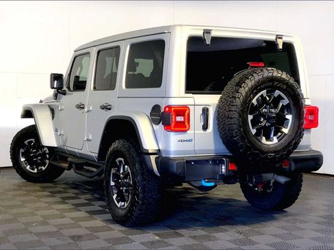 Used 2024 Jeep Wrangler Unlimited Rubicon 4xe AWD/4WD image 3