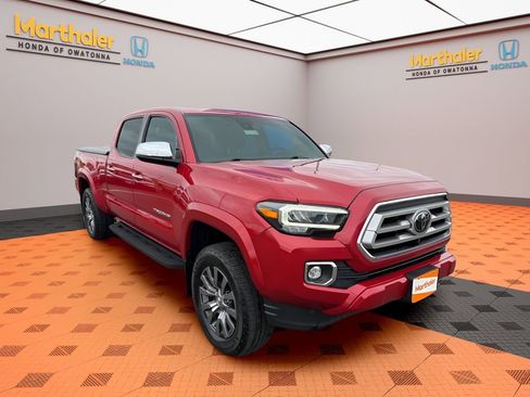 Used 2022 Toyota Tacoma Limited AWD/4WD image 7