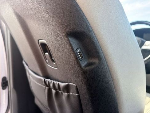 Used 2022 Kia Telluride EX FWD image 23