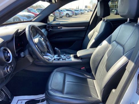 Used 2024 Alfa Romeo Stelvio Ti w/ Active Assist Plus Package image 20