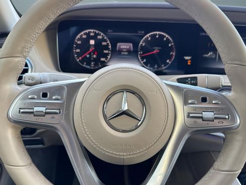 Used 2019 Mercedes-Benz S 560 Sedan image 14