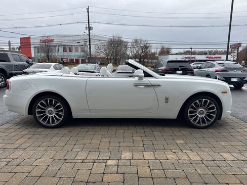 Certified 2021 Rolls-Royce Dawn image 23