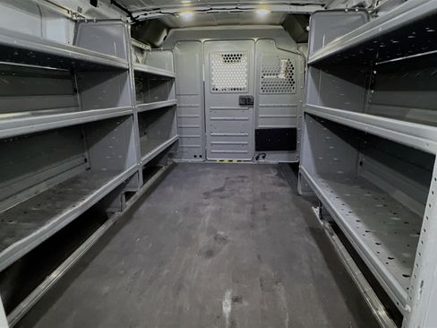 Used 2017 Ford Transit 150 130 Low Roof image 28