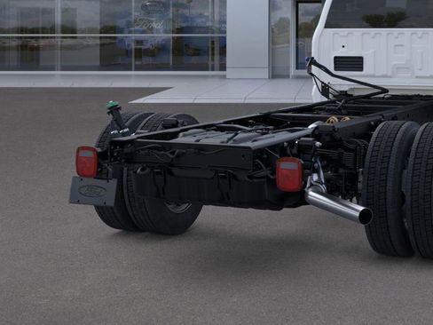 New 2026 Ford F550 2WD Regular Cab Super Duty image 23
