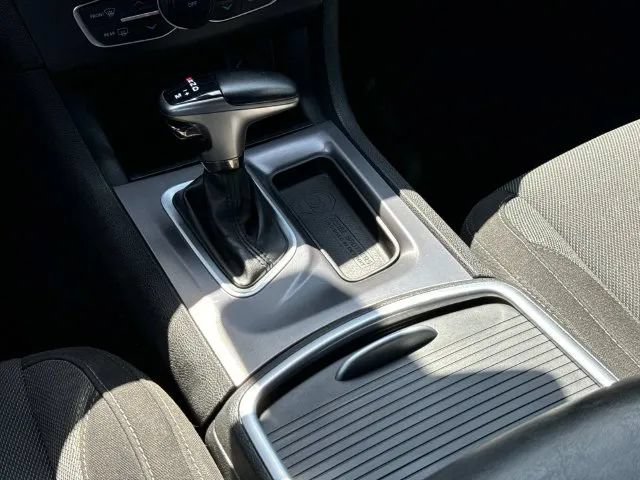 Used 2022 Dodge Charger SXT RWD image 18