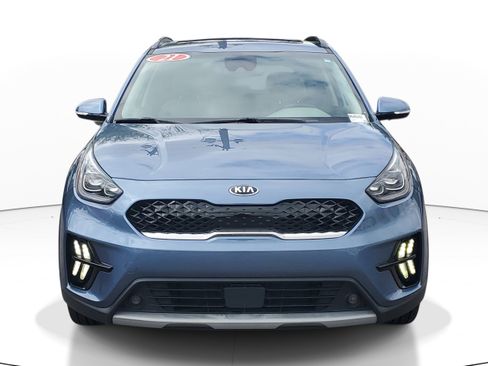Used 2021 Kia Niro Touring SE FWD image 2