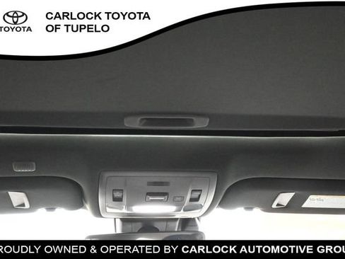 Used 2025 Lexus IS 300 w/ Comfort Package RWD image 23