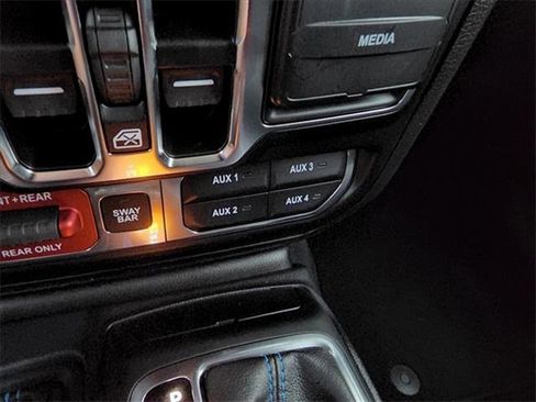 New 2022 Jeep Wrangler Unlimited Rubicon 4xe w/ Cold Weather Group image 19