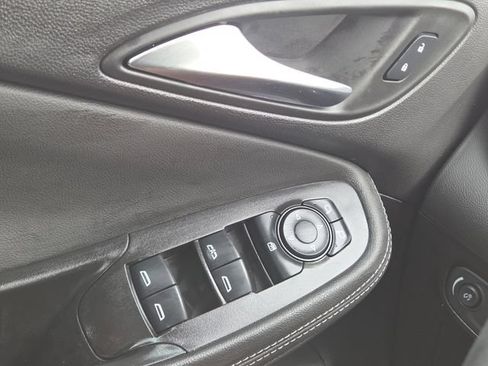Used 2024 Buick Encore GX Sport Touring w/ Comfort Package AWD/4WD image 25