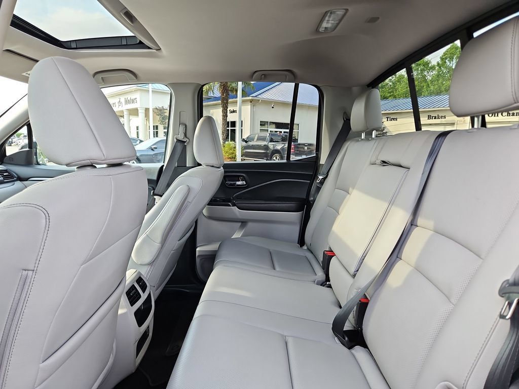 Used 2023 Honda Ridgeline RTL-E image 28