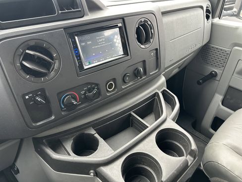 Used 2012 Ford E-150 and Econoline 150 image 19