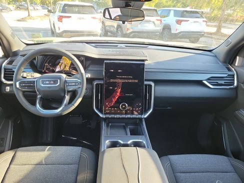 New 2025 GMC Acadia Elevation image 7