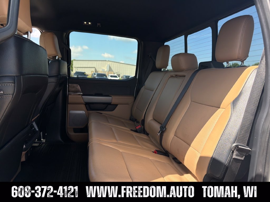 Used 2023 Ford F350 Lariat w/ Lariat Ultimate Package AWD/4WD image 32