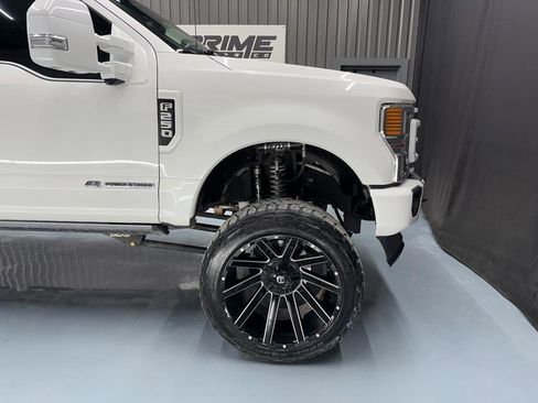 Used 2020 Ford F250 Platinum image 11