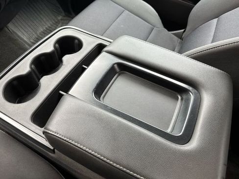 Used 2018 Chevrolet Silverado 1500 LT w/ All Star Edition image 26