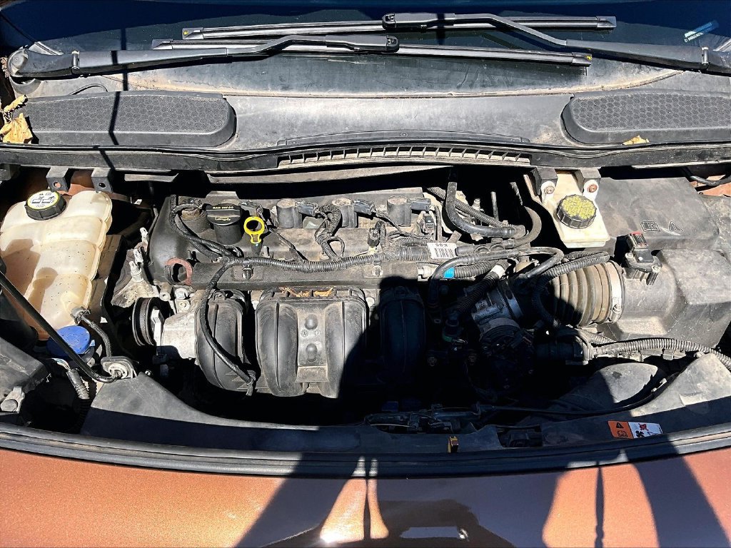 Used 2014 Ford Transit Connect Titanium FWD image 10