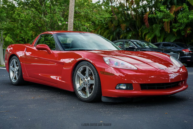 Used 2006 Chevrolet Corvette Coupe w/ Preferred Equipment Group RWD image 20