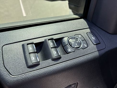 Used 2020 Ford F350 Lariat w/ Lariat Ultimate Package AWD/4WD image 10