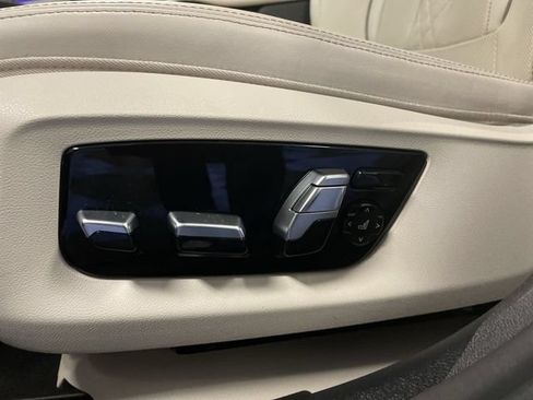 Used 2021 BMW 540i xDrive w/ Premium Package AWD/4WD image 12