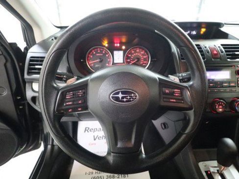 Used 2013 Subaru Crosstrek 2.0i Premium AWD/4WD image 16