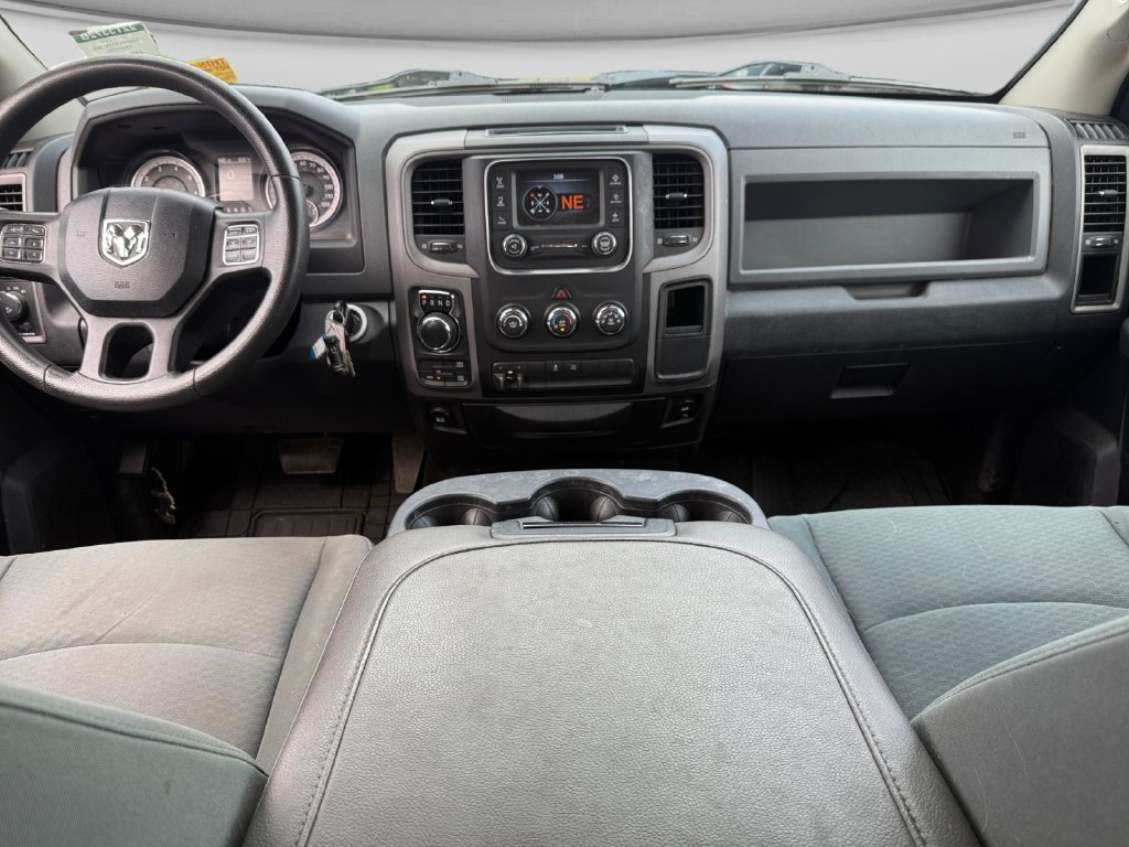 Used 2014 RAM 1500 Express AWD/4WD image 22