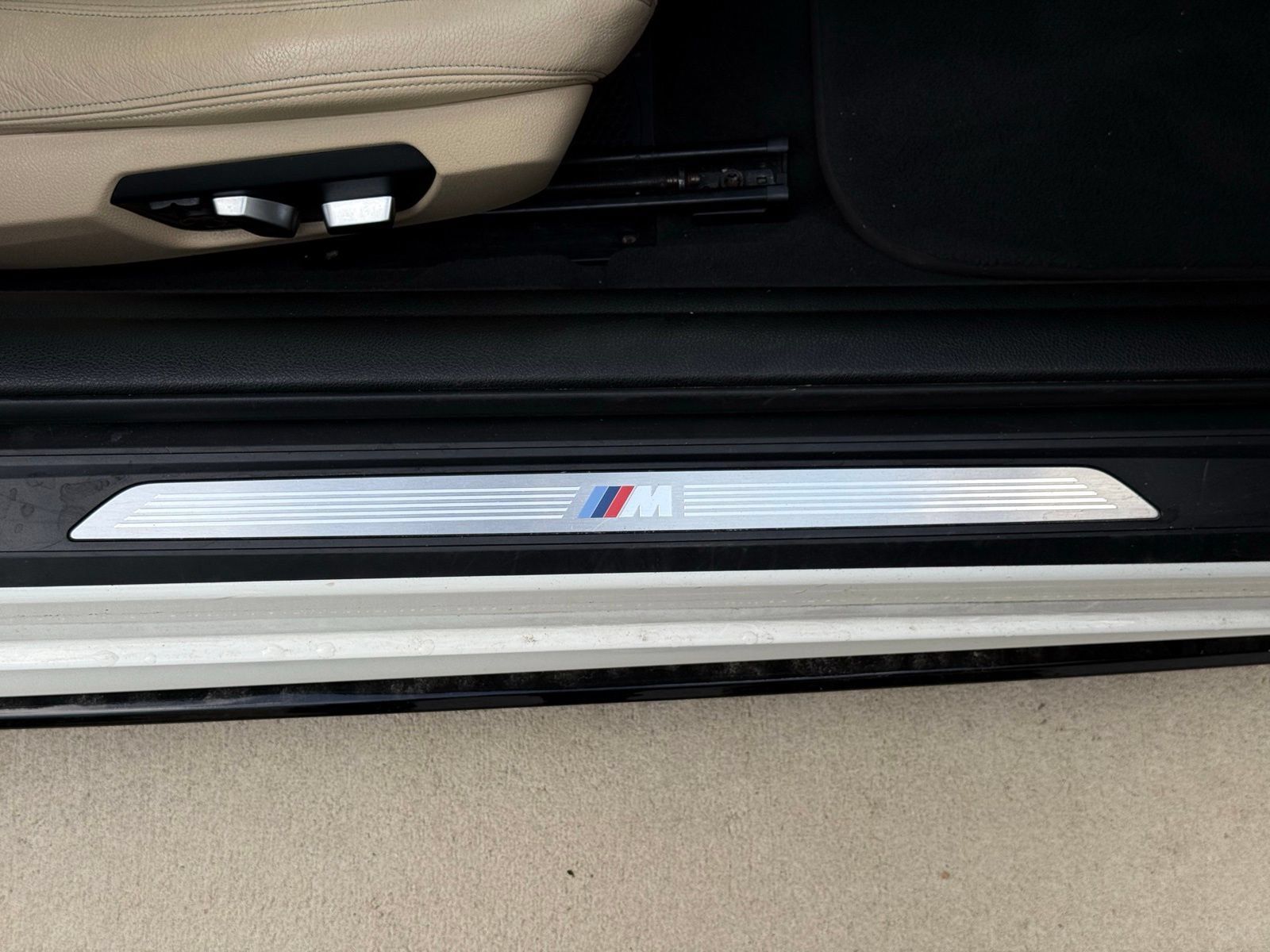 Used 2019 BMW 440i Coupe w/ M Sport Package RWD image 19