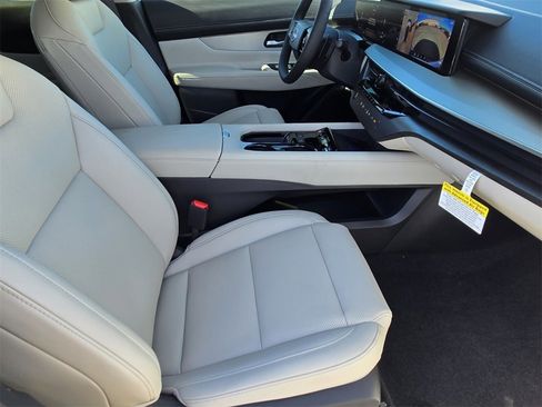 New 2026 Nissan Murano SL image 11