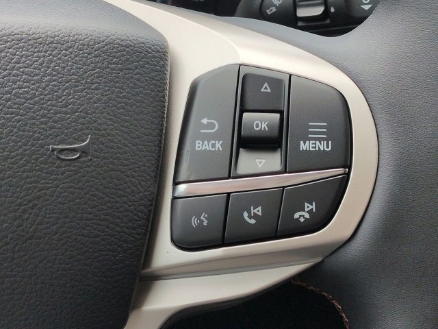 New 2026 Ford Explorer Active RWD image 28