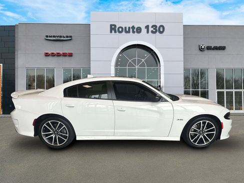 Used 2023 Dodge Charger R/T RWD image 3