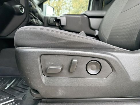 Used 2024 Chevrolet Silverado 2500 Custom w/ Custom Convenience Package image 24