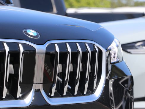 Used 2026 BMW X1 xDrive28i w/ Convenience Package AWD/4WD image 6