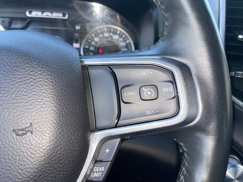 Certified 2022 RAM 1500 Laramie image 40