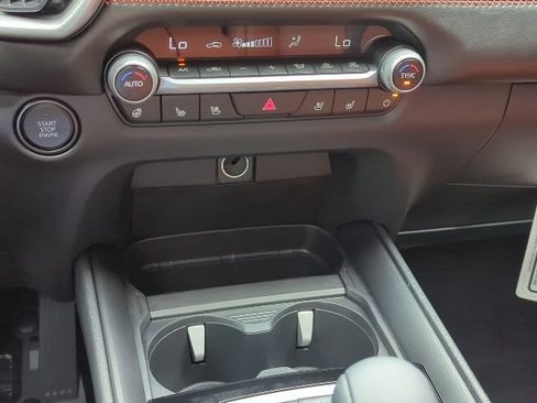 Used 2026 MAZDA CX-50 Meridian Edition w/ Apex Package image 12