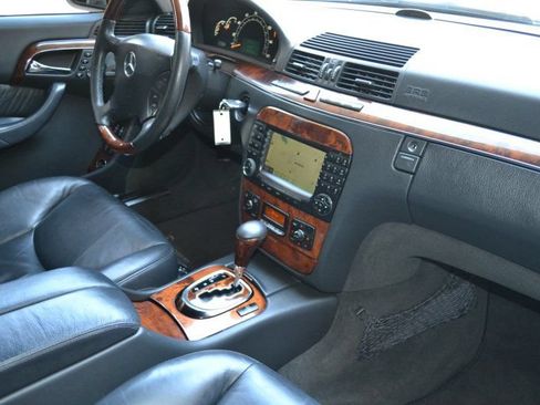Used 2004 Mercedes-Benz S 500 4MATIC image 22