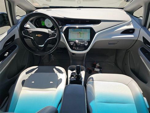 Used 2020 Chevrolet Bolt Premier w/ Infotainment Package image 21