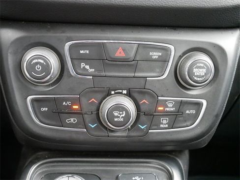 Used 2019 Jeep Compass Trailhawk w/ Leather Interior Group image 31