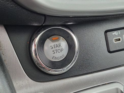 Used 2021 Nissan Murano SV AWD/4WD image 17